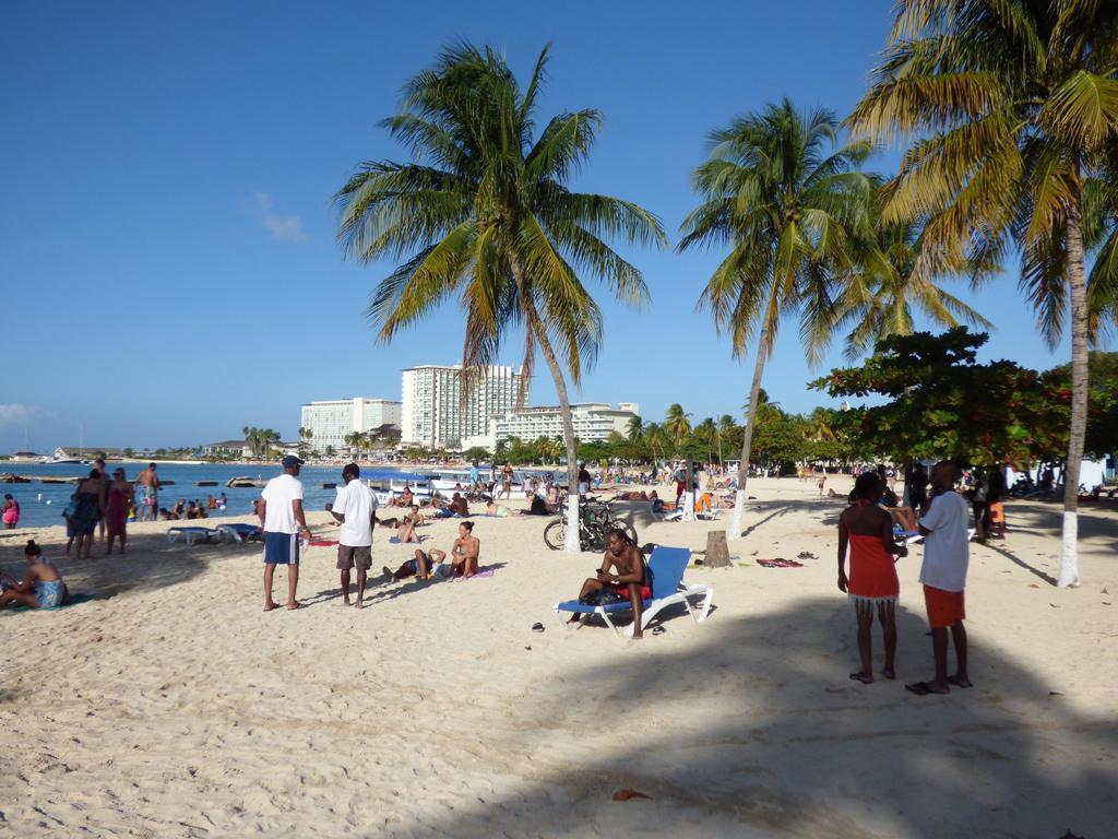 Beach One Bedroom Suite C5 Ocho Rios Zewnętrze zdjęcie